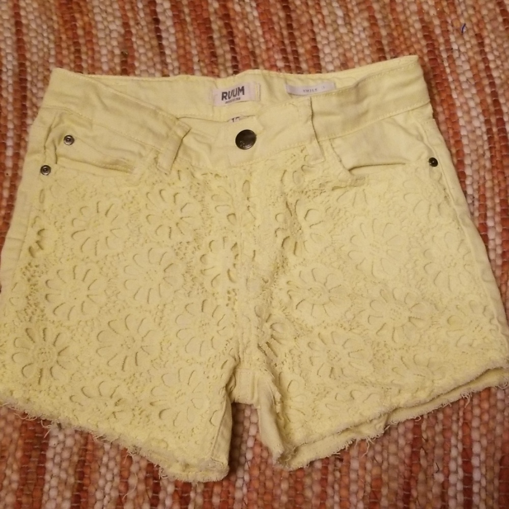 Girls 12 ruum crochet lace Jeans shorts